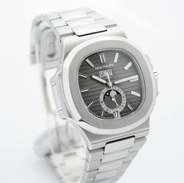 Patek Philippe Nautilus 5726/1A-001 Image 3